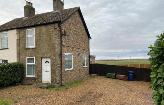 Property for improvement in Huntingdon photo