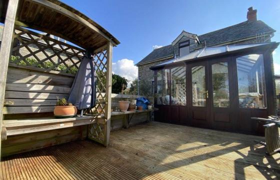 Property for modernisation in Boscastle photo