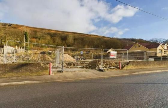Land for sale in Blaina photo