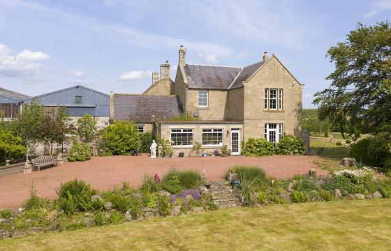 Rural opportunity in Duns photo
