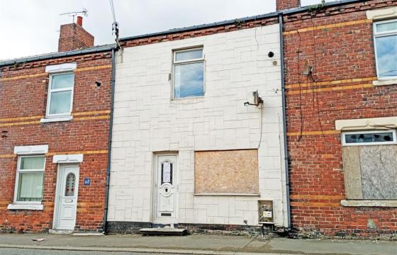 Property for refurbishment in PETERLEE photo