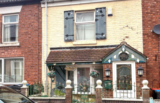 A Terrace House requiring modernisation in Winsford photo