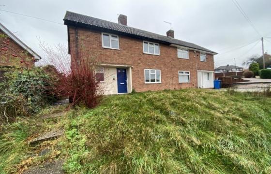 Property in need of modernisation in Chesterfield photo
