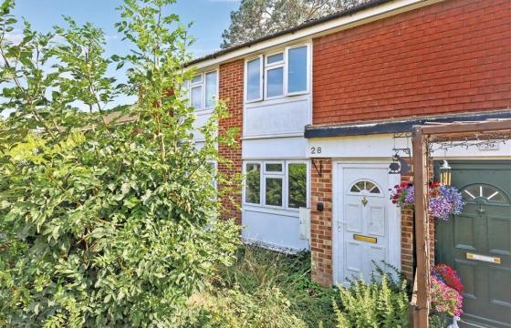 Freehold two floor mid terrace house requiring work in BARNET photo