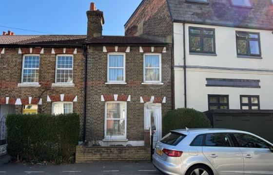 The property requires a program of refurbishment in Sutton photo