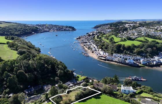 1092. Land for sale in Fowey photo