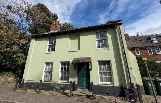 Grade ll listed detached house for improvement in North Walsham photo