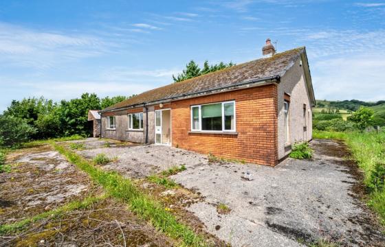 Requires refurbishment in Pontyclun photo