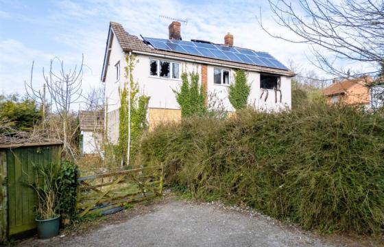 Requires complete renovation in Glastonbury photo