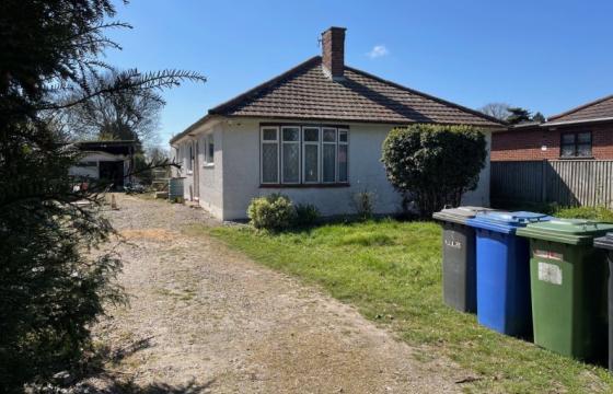 Bungalow requiring complete modernisation in Lowestoft photo