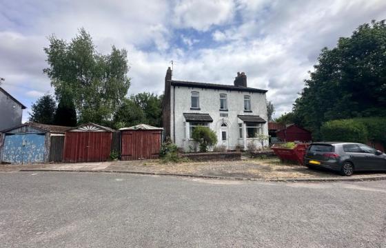 Requiring full renovation in Warrington photo