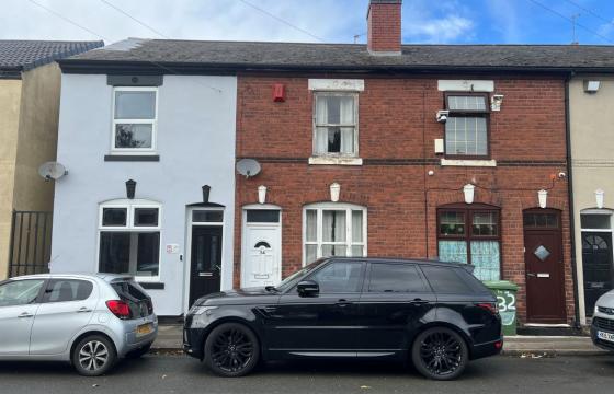 Property in need of modernisation in Walsall photo