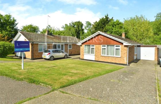Bungalow requiring modernisation in Witham photo