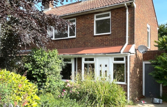 A Terrace House requiring modernisation in Borehamwood photo