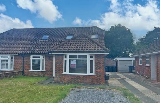 Bungalow requiring updating in WORTHING photo