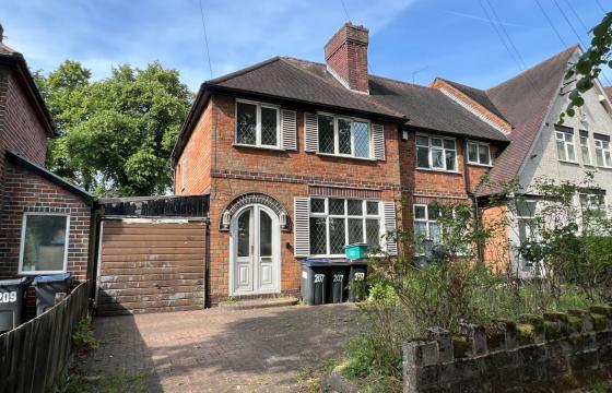 Property in need of modernisation in Hall Green photo