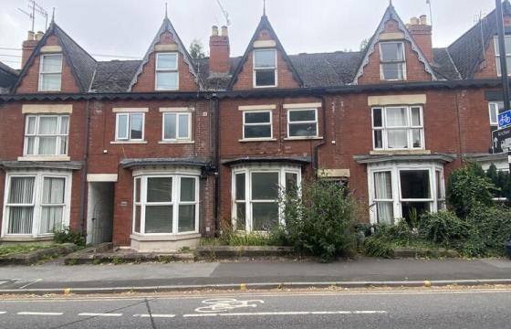 Terrace property in need of general modernisation in Sheffield photo
