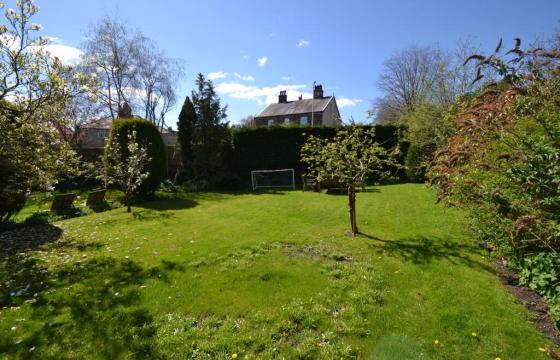 Land for sale in Thackley photo
